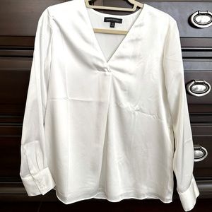 Banana Republic Satin Long Sleeve V-Neck Blouse